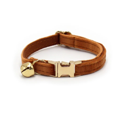 Velvety Whisker Cat Collar
